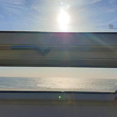 The Shore @ Atlantic Beach - Waterfront Beach House, Tiny Pool, Terrasse Espinho  Eksteriør billede